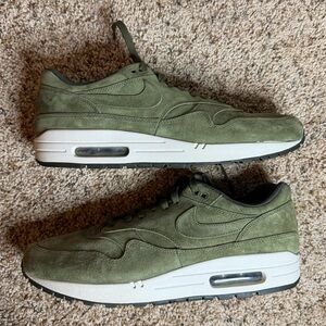 Nike Air Max 1 Olive Canvas Suede